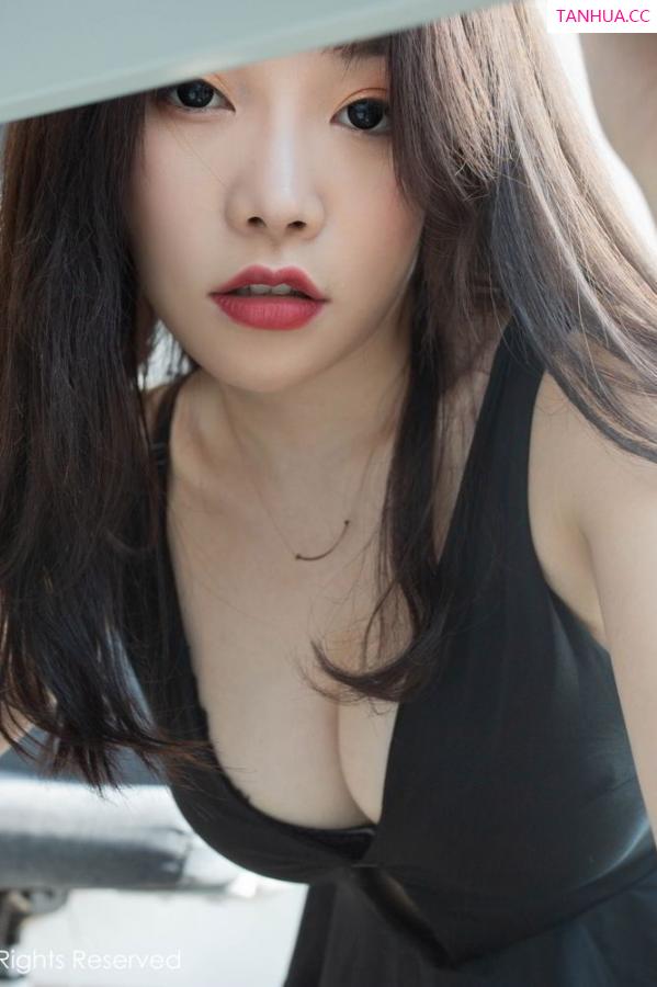 陈芝 芝芝Booty [XIUREN]高清写真图 2019.10.29 芝芝Booty第32张图片